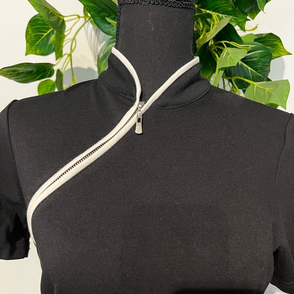 Black with white detailing- body con dress - NWT - Picture 2 of 4